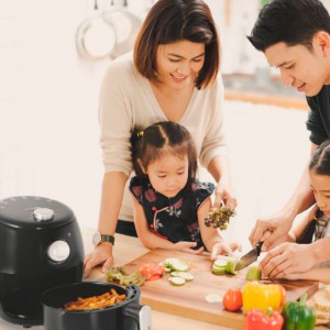 FREIDORA DE AIRE AIR C. 5002B 2 LITROS COLOR NEGRO