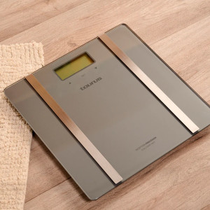 BASCULA DE BAÑO TAURUS BS2801CD