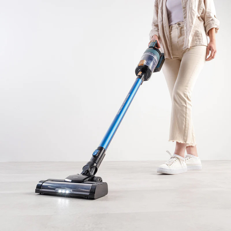 ASPIRADOR ESCOBA TAURUS HVCA7296B