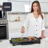 PLANCHA DE ASAR BLACK_DECKER BXGD2200E 